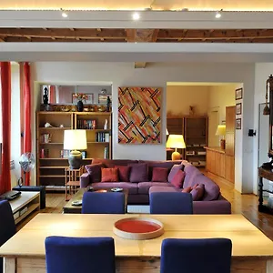 Splendid Housing , Milano Italia